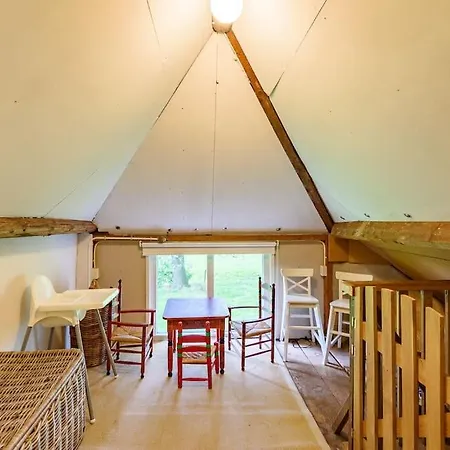 Prachtig Vrijstaand Familiehuis Op Groot Perceel Scherpenzeel (Gelderland)