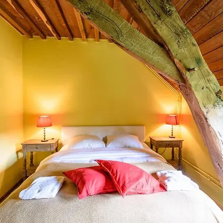 Prachtig Vrijstaand Familiehuis Op Groot Perceel Prázdninový dům