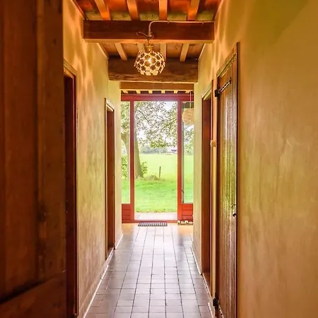 Prachtig Vrijstaand Familiehuis Op Groot Perceel Prázdninový dům Scherpenzeel (Gelderland)