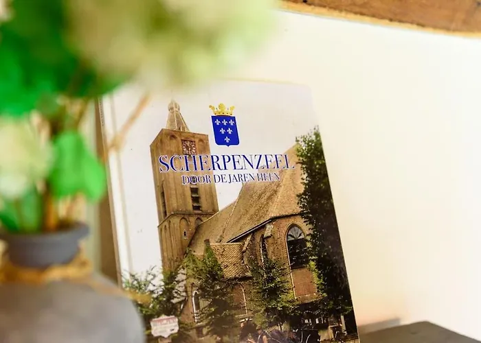 Prachtig Vrijstaand Familiehuis Op Groot Perceel Semesterbostad