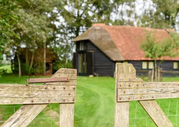 Semesterbostad Prachtig Vrijstaand Familiehuis Op Groot Perceel Scherpenzeel (Gelderland)