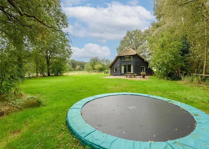 Semesterbostad Prachtig Vrijstaand Familiehuis Op Groot Perceel Scherpenzeel (Gelderland)