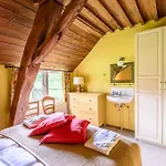 Prachtig Vrijstaand Familiehuis Op Groot Perceel Holiday home *