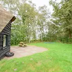 Holiday home Prachtig Vrijstaand Familiehuis Op Groot Perceel Scherpenzeel (Gelderland)