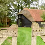 Holiday home Prachtig Vrijstaand Familiehuis Op Groot Perceel Scherpenzeel (Gelderland)