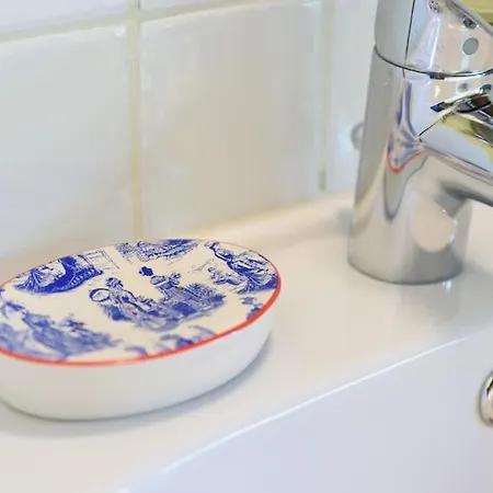 Prachtig Vrijstaand Familiehuis Op Groot Perceel *