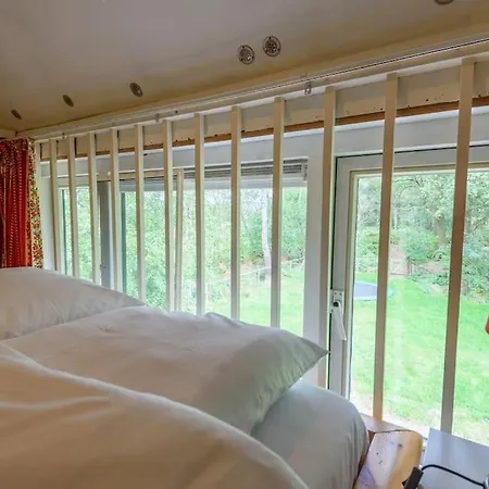 Casa de Férias Prachtig Vrijstaand Familiehuis Op Groot Perceel *